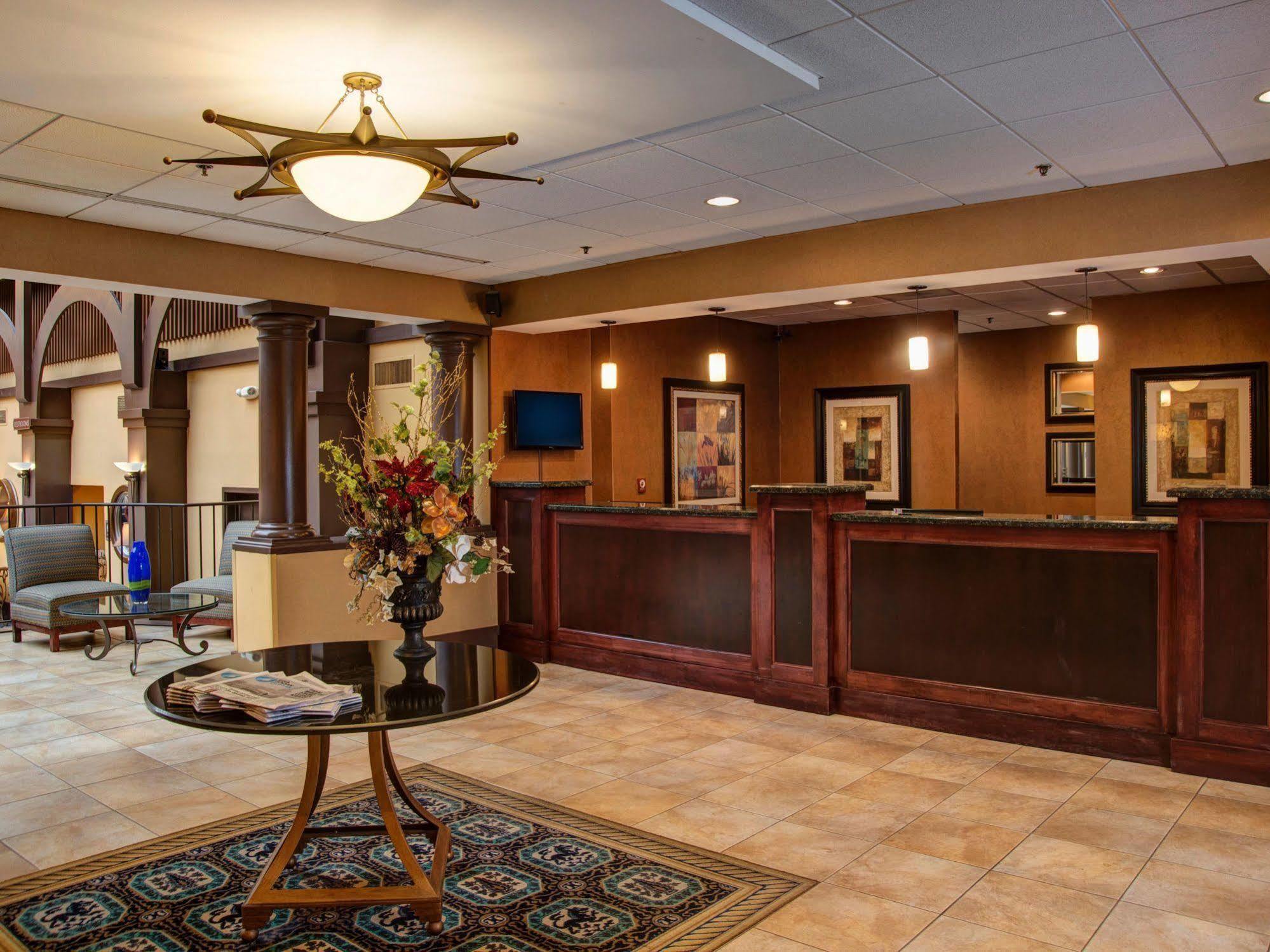 The Rockville Hotel, A Ramada By Wyndham Экстерьер фото